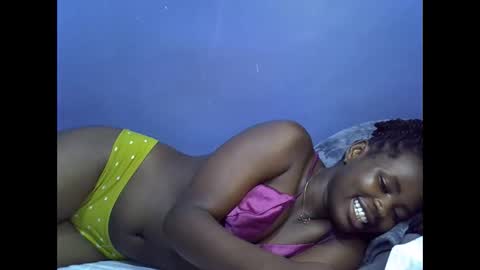 merlin_queen online show from 11-14-25, 05:55