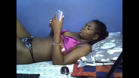 Snapshot of merlin_queen chatting on 11-28-25, 06:38 merlin_queen online show from 11-28-25, 06:38