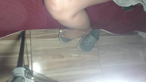 Snapshot of merlina_t chatting on 10-16-25, 12:50 merlina_t online show from 10-16-25, 12:50