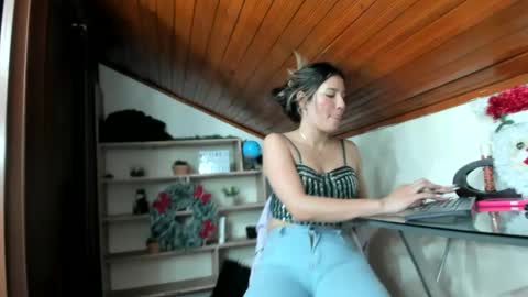 Merlina online show from 12-09-24, 11:45