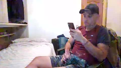 Snapshot of merlinval chatting on 02-25-25, 08:03 Merlin online show from 02-25-25, 08:03