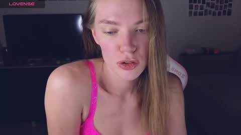 Susan online show from 12-30-24, 05:02