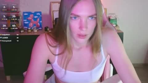 Susan online show from 03-09-25, 08:52