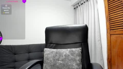 Mery Summer online show from 12-14-25, 03:06