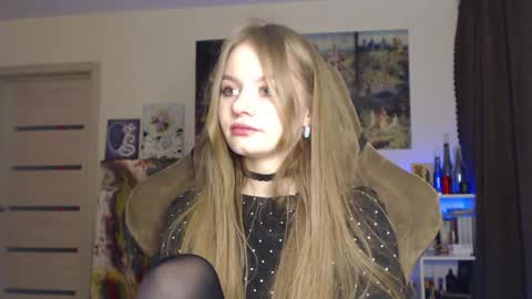 Snapshot of metacatharsis chatting on 02-26-26, 03:33 Eva online show from 02-26-26, 03:33