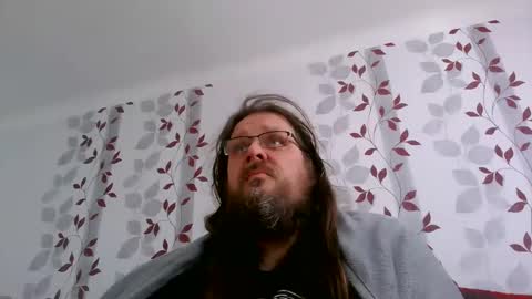 Snapshot of metallbuddy chatting on 03-03-25, 09:44 ask me online show from 03-03-25, 09:44