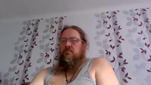 Snapshot of metallbuddy chatting on 09-23-25, 06:05 ask me online show from 09-23-25, 06:05