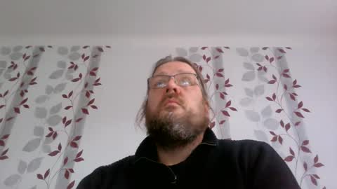 Snapshot of metallbuddy chatting on 11-29-25, 10:51 ask me online show from 11-29-25, 10:51