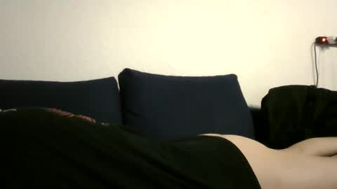 metaller123456 online show from 02-08-26, 07:28