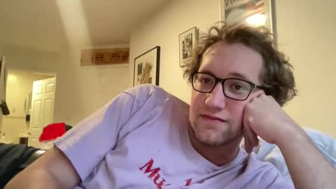 Snapshot of metallica92786 chatting on 12-15-24, 08:25 metallica92786 online show from 12-15-24, 08:25
