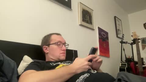 Snapshot of metallica92786 chatting on 01-24-25, 05:21 metallica92786 online show from 01-24-25, 05:21