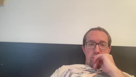 metallica92786 online show from 10-12-25, 06:29