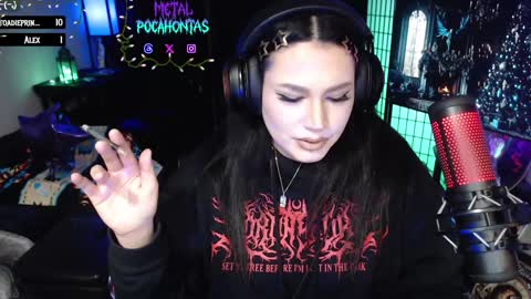 Snapshot of metalpocahotass chatting on 12-28-24, 06:17 MetalPocahotass online show from 12-28-24, 06:17