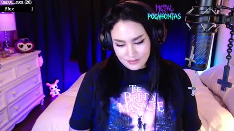 Snapshot of metalpocahotass chatting on 09-09-25, 11:37 MetalPocahotass online show from 09-09-25, 11:37
