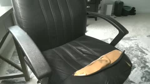 Snapshot of metter26 chatting on 01-30-25, 09:25 atx guy online show from 01-30-25, 09:25