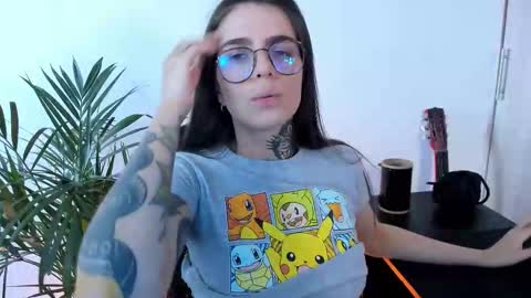 Meurif online show from 10-28-25, 02:20