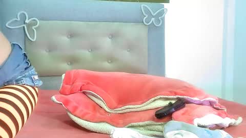 Snapshot of mew_alix chatting on 02-09-26, 02:10 mew_alix online show from 02-09-26, 02:10