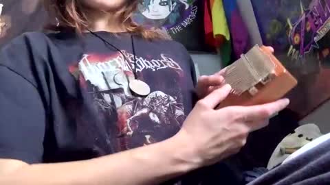 Finn The Incubus online show from 01-21-25, 07:17