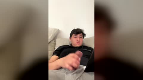 mexicanguy12inch online show from 03-10-26, 12:04