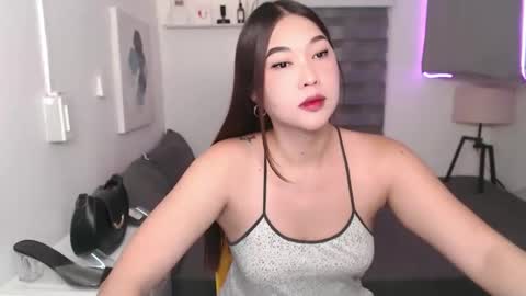 Snapshot of meymey28 chatting on 03-02-26, 02:03 Meycee online show from 03-02-26, 02:03