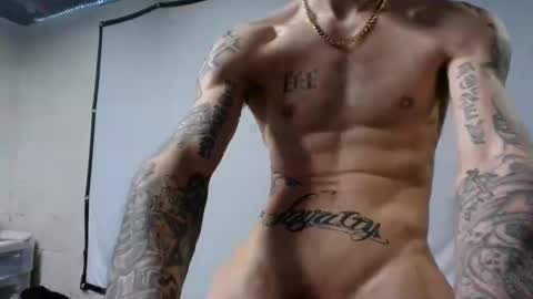 Snapshot of mfbadboii chatting on 01-13-25, 07:21 BadBoii online show from 01-13-25, 07:21