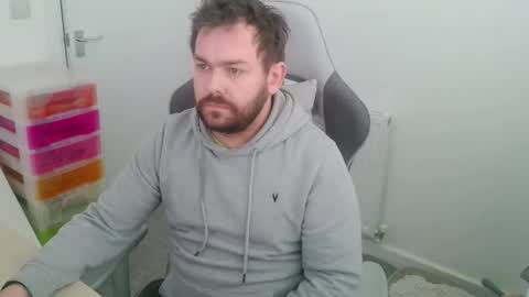 mg-of online show from 11-18-25, 09:03