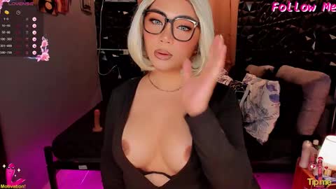 miss devil online show from 09-29-25, 10:36