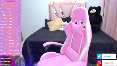 Snapshot of mia77_ chatting on 12-03-24, 02:14 Mia online show from 12-03-24, 02:14