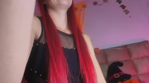 Snapshot of mia_0_ chatting on 10-25-25, 08:03 Emi online show from 10-25-25, 08:03