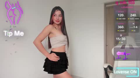 Mia adams  online show from 03-12-25, 11:01
