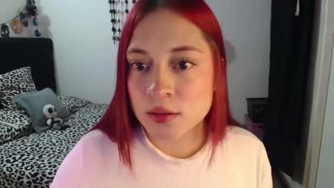 mia online show from 01-10-26, 02:46