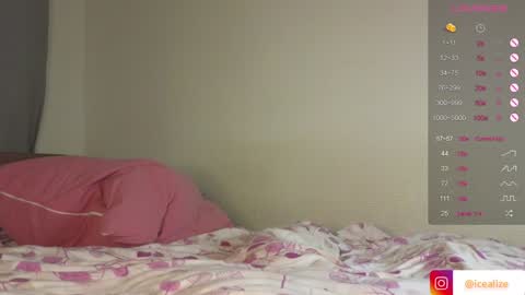 Mia  online show from 01-24-25, 04:06