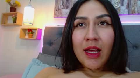 M I A  A Y R A online show from 11-21-25, 04:05