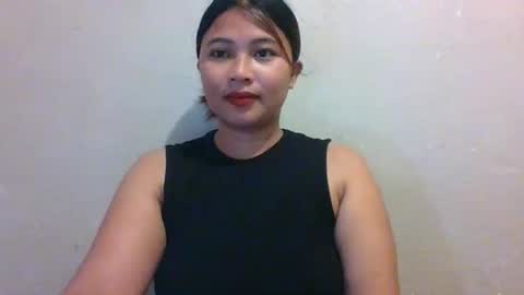 Snapshot of mia_bella04 chatting on 09-20-25, 12:55 mia_bella04 online show from 09-20-25, 12:55