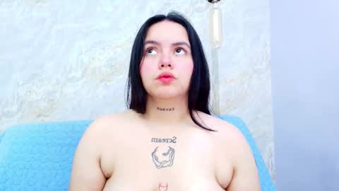 Snapshot of mia_candy_0 chatting on 10-09-25, 12:03 Mia online show from 10-09-25, 12:03