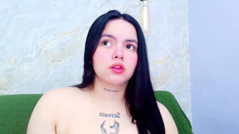 Snapshot of mia_candy_0 chatting on 10-10-25, 12:04 Mia online show from 10-10-25, 12:04