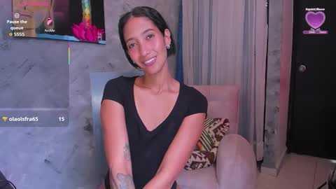 Mia Sandoval online show from 10-22-25, 05:13