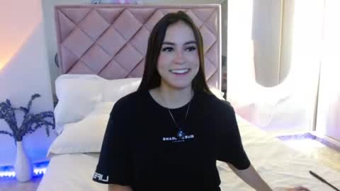 Snapshot of mia_dark1 chatting on 11-01-25, 08:11 Mia Dark online show from 11-01-25, 08:11