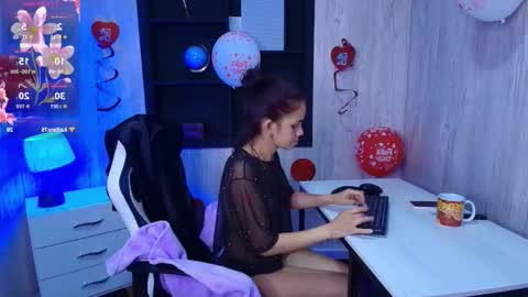 mia_esposito2 online show from 09-11-25, 10:15