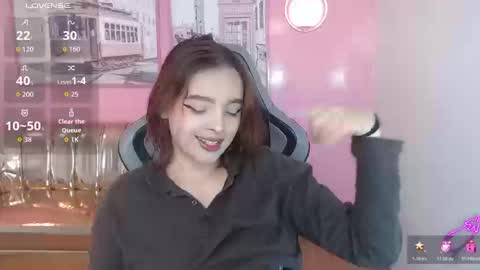 Mia online show from 01-06-26, 01:15