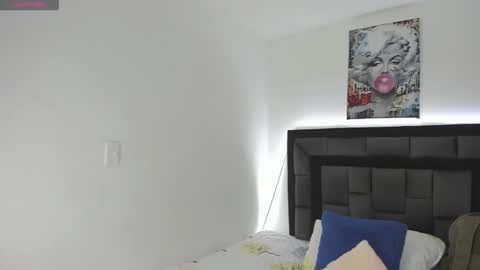 mia fox online show from 01-13-26, 12:10