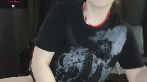 Golden ones online show from 03-22-26, 05:16