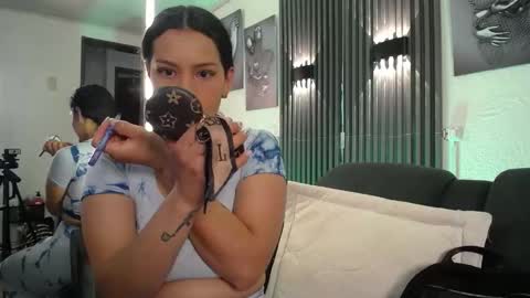 mia_garcia28 online show from 10-03-25, 07:55