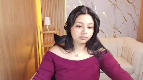 Mia online show from 09-30-25, 01:27