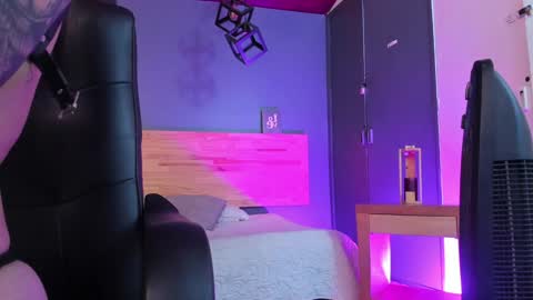 Val  online show from 12-23-24, 08:25