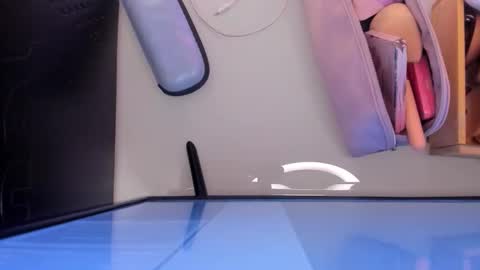    online show from 11-21-25, 12:15