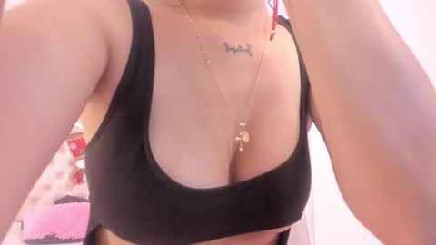    online show from 12-22-25, 12:24