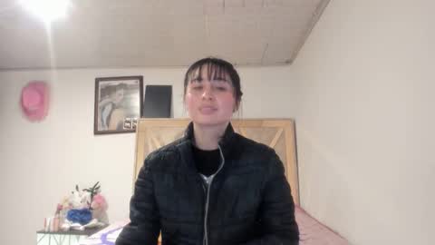 mia kaneee online show from 10-16-25, 12:22