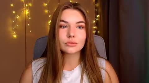 mia_lemm online show from 09-12-25, 08:14
