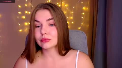 mia_lemm online show from 09-22-25, 08:05